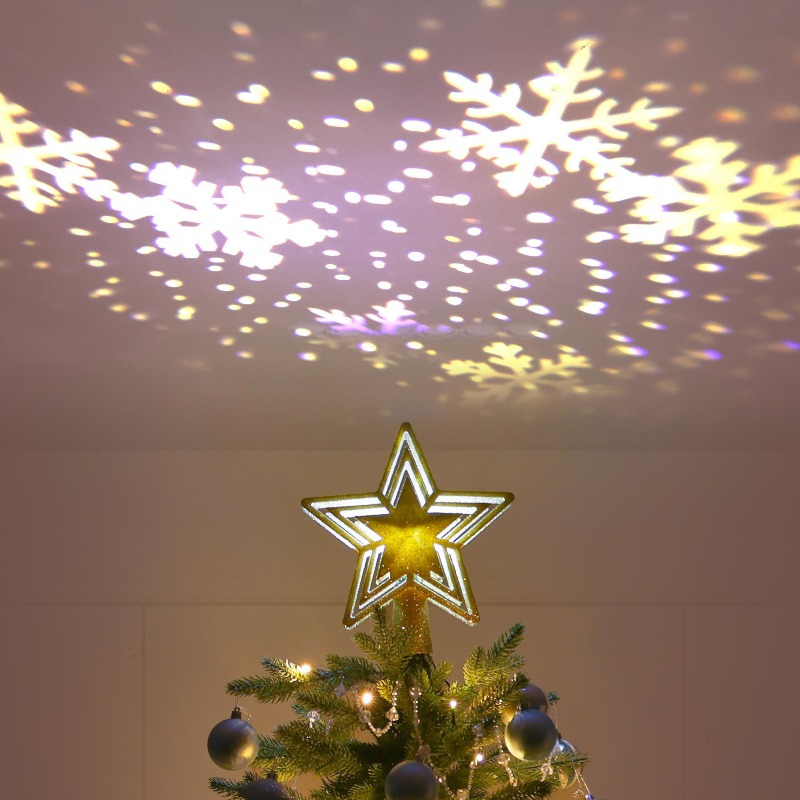 Star Tree Topper - ไฟ LED โปรเจคเตอร์รูปดาวห้าแฉกสีทองประดับยอดต้นคริสต์มาส พร้อมลายเกล็ดหิมะเคลื่อนไหว ของตกแต่งต้นคริสต์มาสแบบโปรเจคเตอร์เรืองแสงสำหรับงานปาร์ตี้คริสต์มาส
